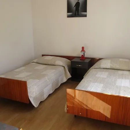 Διαμέρισμα Apartman Tara Πούλα